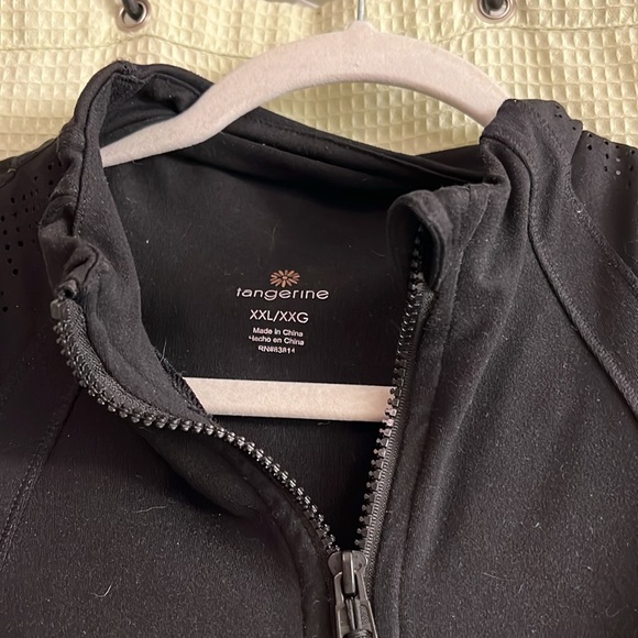 Ladies zip up - Picture 2 of 6